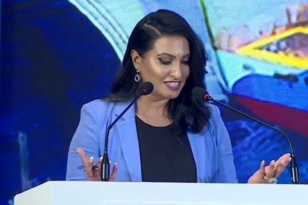 Speaker who is speaking at event