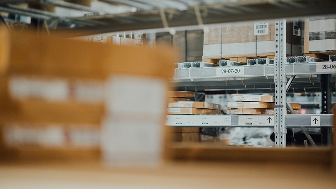 Catton box at warehouse