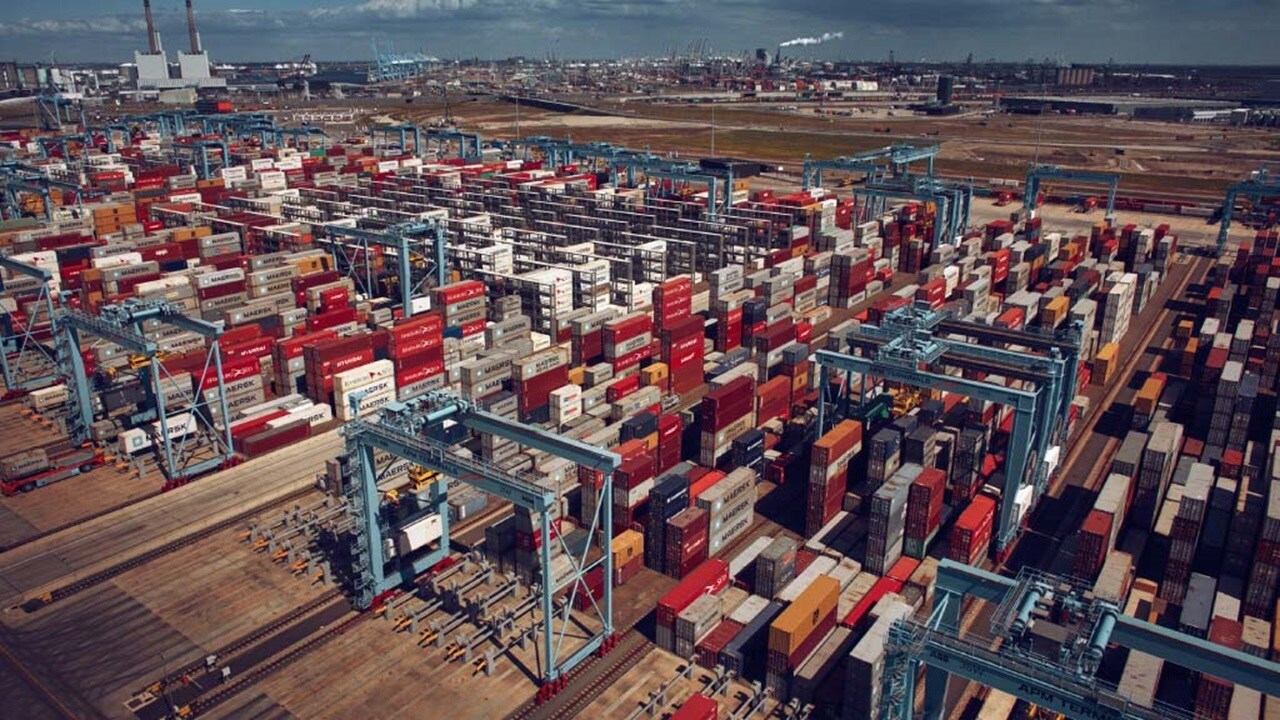 The Journey of a container: At the terminal. Maasvlakte II terminal in Rotterdam