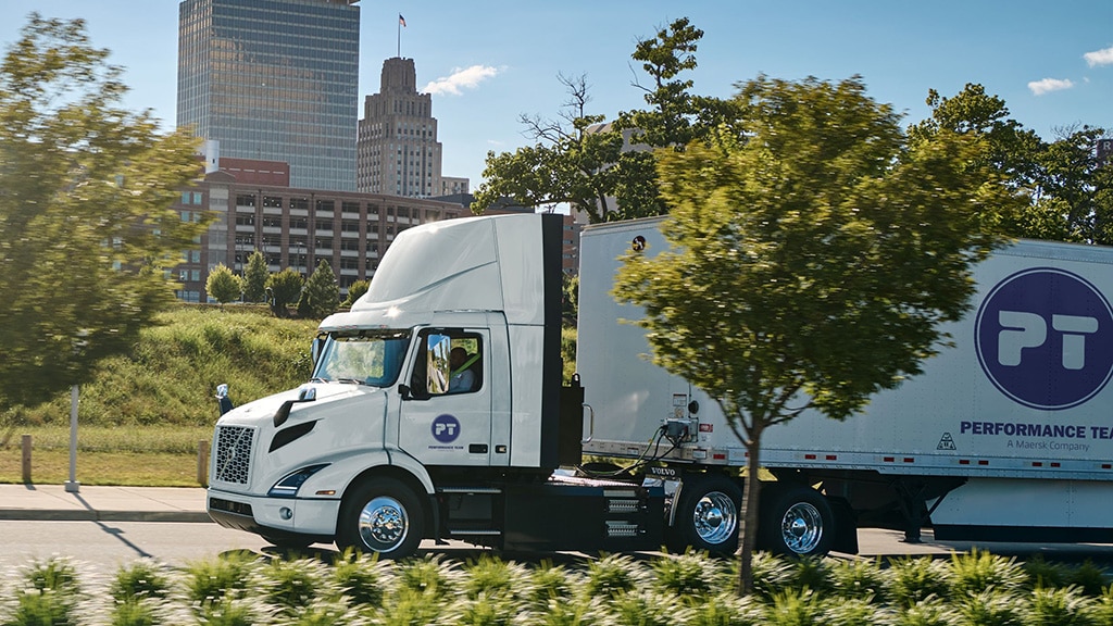 Performance Team truck with new Volvo VNR Electric cab